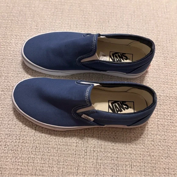 Vans Classic Women’s Blue Slip-On Shoes - NWOT - Picture 3 of 7
